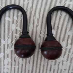 2 Curtain Drapery Tie Backs Holders Hooks Wall Mounted Wood and Metal